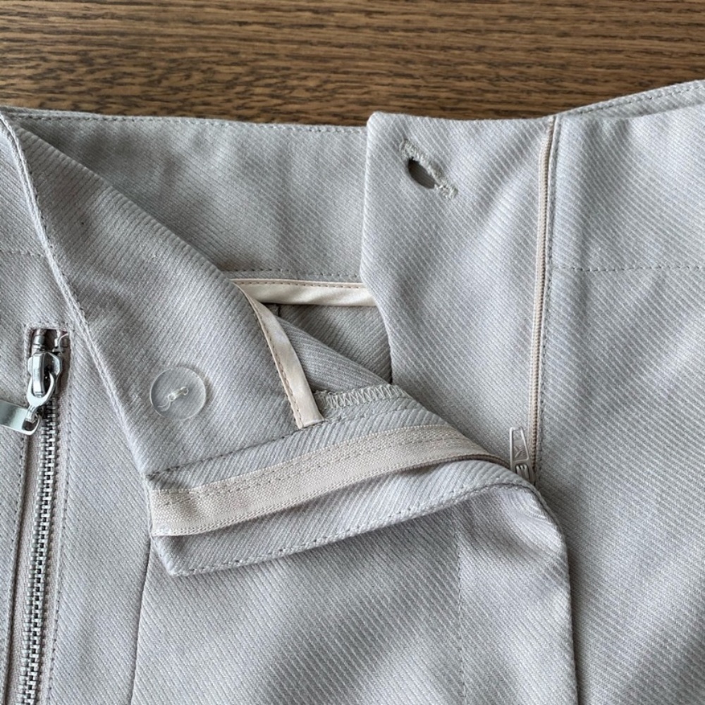 TopShop Cream High Waist Zipper Mini Shorts size 8 - Picture 9 of 9